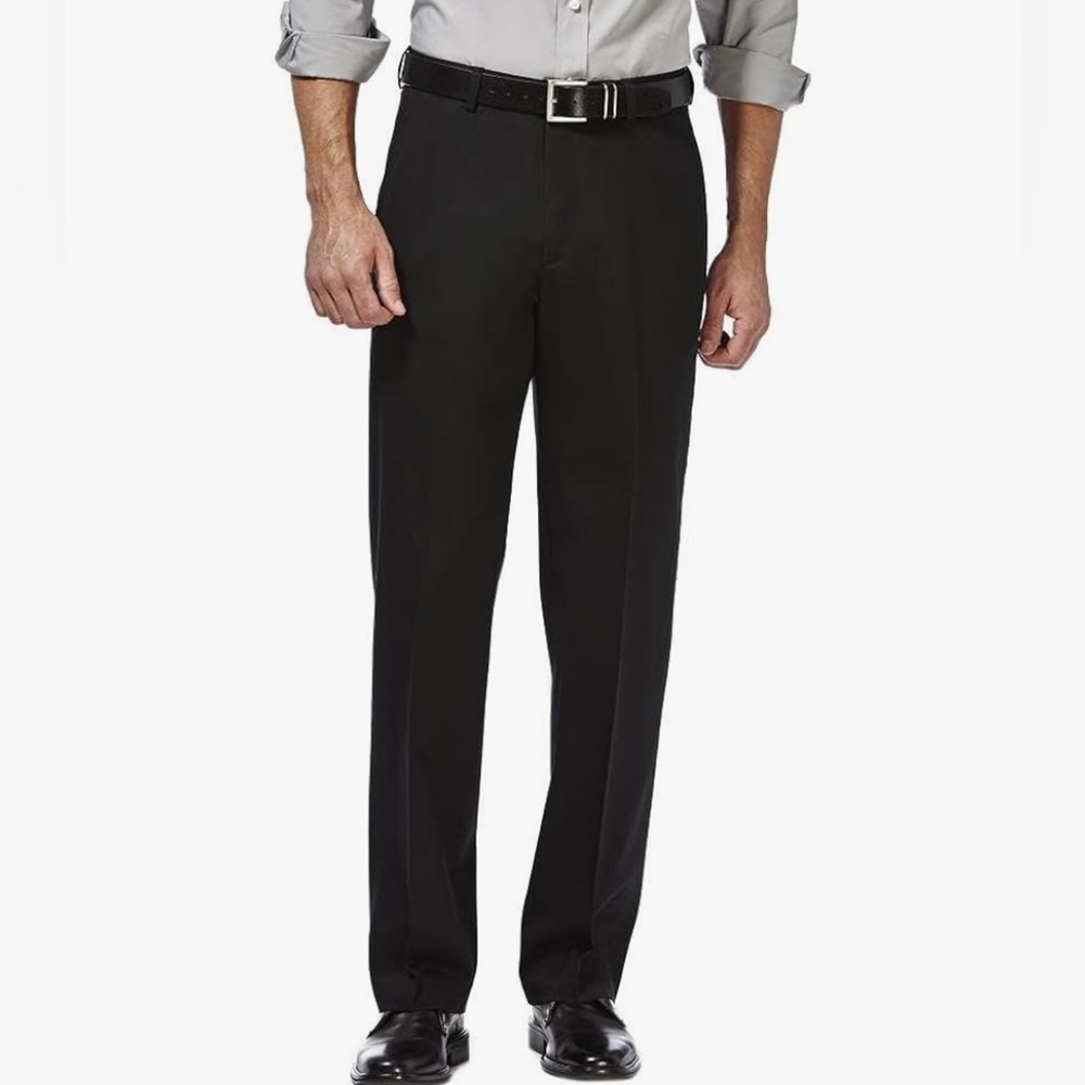 HAGGAR Men’s Flat Front Classic Fit No Iron Khaki’s
